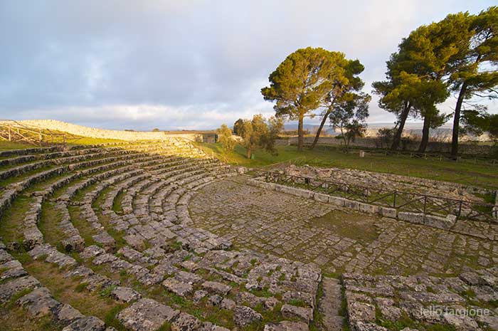 Teatro Greco (zona archeologica di Akrai)